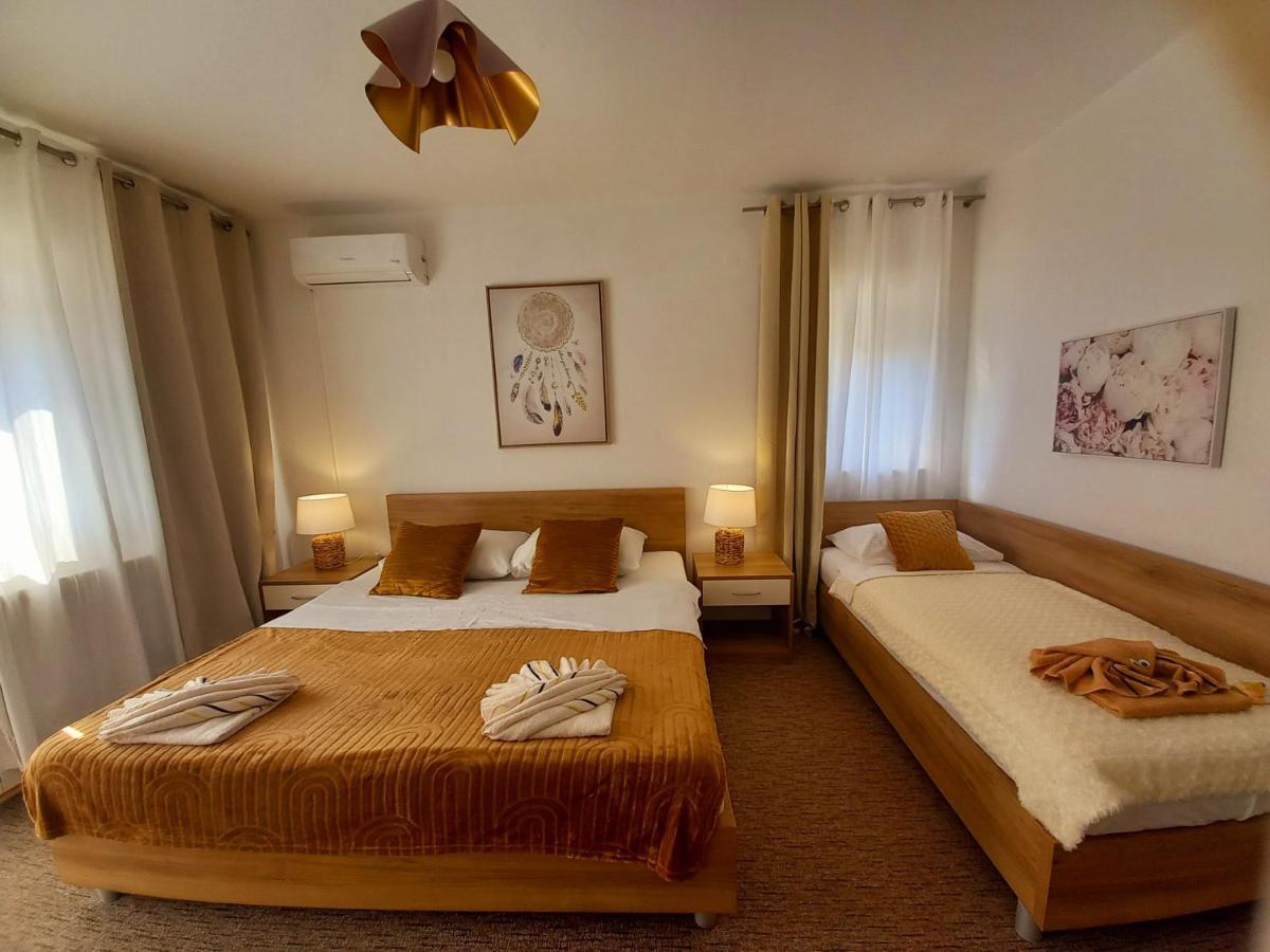 Studio Apartmani “Jarnecic” クルク エクステリア 写真
